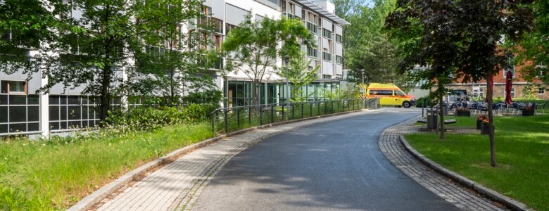 Anfahrt Haupteingang Zeisigwaldkliniken